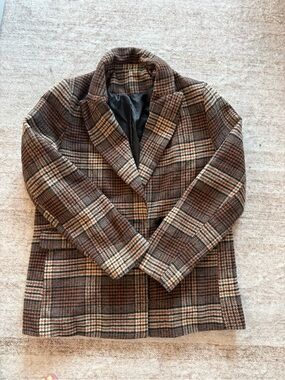 Plaid Wool-Blend Blazer Jacket in Brown & Cream